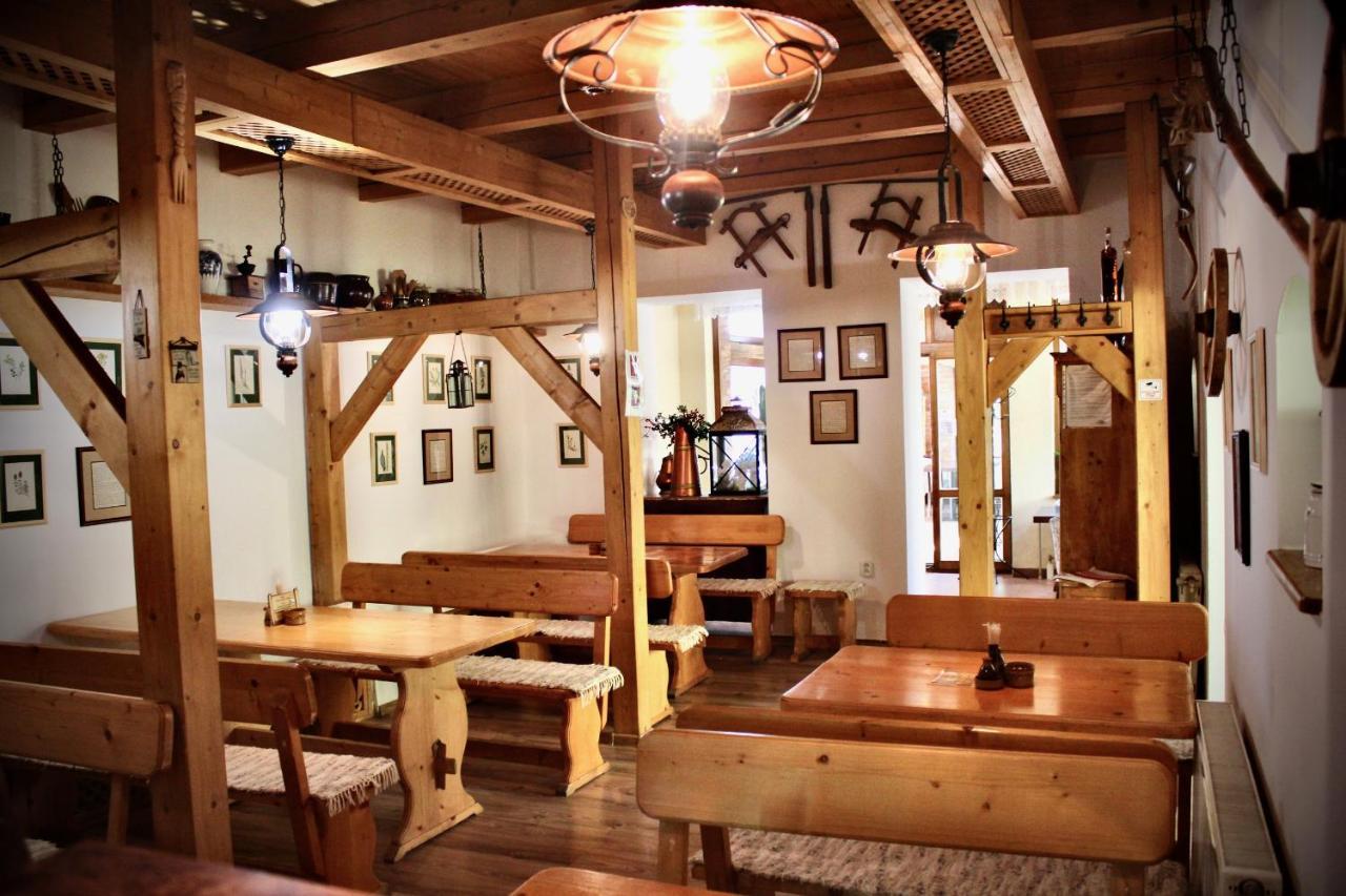 Maria Penzion & Restaurant Trenčín Eksteriør billede